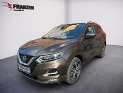 Braun (metallic) Gebraucht 2019 Nissan Qashqai N-Connecta SUV | 18.900 € (Teuer)
