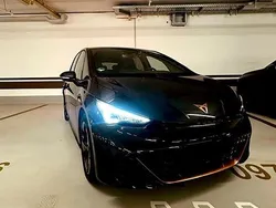 Grau Gebraucht 2022 Cupra Born Kleinwagen | 21.999 € (Guter Preis)
