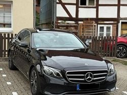 Schwarz Gebraucht 2019 Mercedes E220 Limousine | 22.500 € (Superpreis)