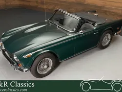 Grün Gebraucht 1968 Triumph TR 250 Cabrio | 39.950 €