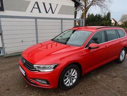 Rot Gebraucht 2020 VW Passat Business Kombi | 16.600 € (Superpreis)