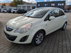 Weiß Gebraucht 2011 Opel Corsa Satellite Kleinwagen | 2.950 € (Superpreis)