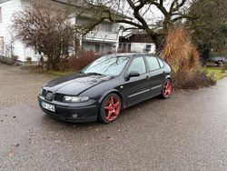 Schwarz Gebraucht 2004 Seat Leon Kleinwagen | 1.199 € (Superpreis)