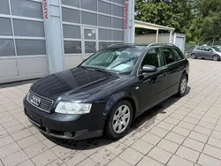 Schwarz Gebraucht 2004 Audi A4 Kombi | 950 € (Superpreis)
