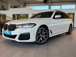 Alpinweiss iii Gebraucht 2020 BMW 530 M Sport Kombi | 34.995 € (Etwas zu teuer)