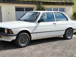 Weiß Gebraucht 1984 BMW 315 Kleinwagen | 7.900 €