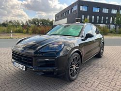 Schwarz Gebraucht 2024 Porsche Cayenne S Sport SUV | 118.850 € (Etwas zu teuer)