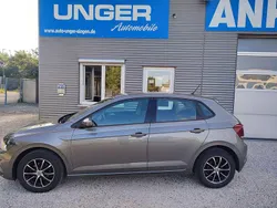 Limestone grey Gebraucht 2018 VW Polo Comfortline Kleinwagen | 16.300 € (Fairer Preis)