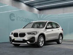 Silber Gebraucht 2022 BMW X1 Advantage SUV | 26.160 € (Guter Preis)