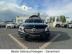 Schwarz Gebraucht 2015 Mercedes A180 StreetStyle Limousine | 16.490 € (Fairer Preis)