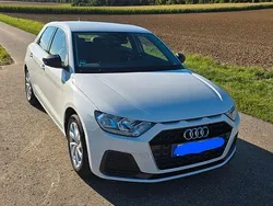 Weiß Gebraucht 2021 Audi A1 Sportback Kleinwagen | 15.700 € (Fairer Preis)