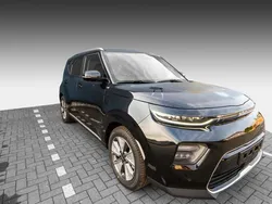 Schwarz Gebraucht 2022 Kia Soul EV 2 SUV | 39.990 €