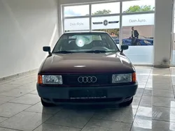 Rot Gebraucht 1988 Audi 80 Limousine | 2.700 €