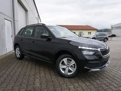 Black magic perleffekt Gebraucht 2023 Skoda Kamiq Ambition SUV | 25.995 € (Fairer Preis)