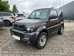 Schwarz Gebraucht 2012 Suzuki Jimny Style SUV | 15.790 € (Etwas zu teuer)