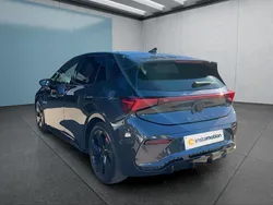 Grau Gebraucht 2022 Cupra Born Kleinwagen | 26.249 € (Fairer Preis)