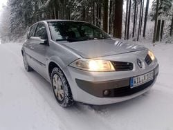 Silber Gebraucht 2006 Renault Mégane II Limousine | 1.400 € (Guter Preis)