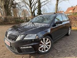 Schwarz Gebraucht 2018 Skoda Octavia RS Kombi | 12.249 € (Superpreis)
