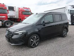 Schwarz Gebraucht 2022 Mercedes 180 Edition Limousine | 21.400 € (Fairer Preis)