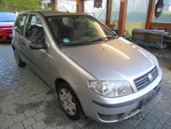 Silber Gebraucht 2006 Fiat Punto Active Kleinwagen | 1.111 € (Fairer Preis)