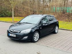 Schwarz Gebraucht 2012 Opel Astra Limousine | 3.990 € (Guter Preis)
