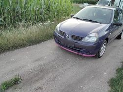 Blau Gebraucht 2006 Renault Clio II Kleinwagen | 1.250 € (Fairer Preis)