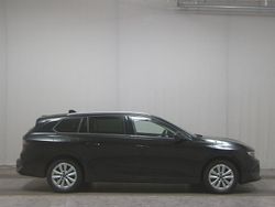 Schwarz Gebraucht 2023 Opel Astra Elegance Kombi | 16.480 € (Fairer Preis)