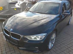 Schwarz Gebraucht 2014 BMW 330 Sport Line Kombi | 7.999 € (Superpreis)