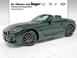Grün Neu 2025 BMW Z4 M Sport Cabrio | 56.590 € (Etwas zu teuer)