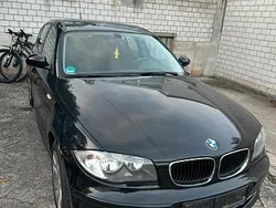 Schwarz Gebraucht 2007 BMW 116 Kleinwagen | 4.300 €