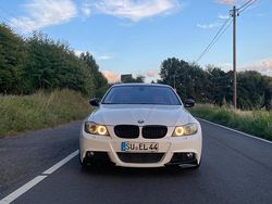 Weiß Gebraucht 2009 BMW 335 M Performance Limousine | 13.350 € (Guter Preis)