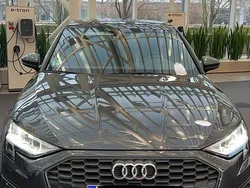 Grau Gebraucht 2023 Audi A3 Limousine | 28.000 € (Teuer)