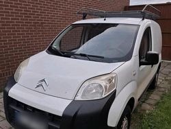 Weiß Gebraucht 2009 Citroën Nemo Van / Kleinbus | 2.990 € (Etwas zu teuer)