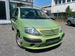 Grün Gebraucht 2003 Citroën C3 Kleinwagen | 1.490 € (Fairer Preis)