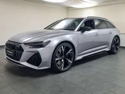 Silber (florettsilber metallic) Gebraucht 2024 Audi RS6 Performance Kombi | 147.450 €
