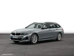Gebraucht 2023 BMW 330e Comfort Edition Kombi | 39.458 € (Fairer Preis)