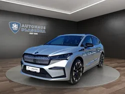 Brilliantsilber Gebraucht 2023 Skoda Enyaq iV SUV | 44.448 € (Teuer)