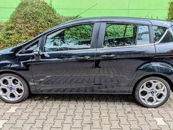 Schwarz Gebraucht 2013 Ford B-MAX SYNC Edition Van / Kleinbus | 4.900 € (Fairer Preis)
