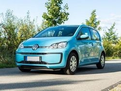 Blau Gebraucht 2016 VW up! high up! Kleinwagen | 7.700 € (Fairer Preis)