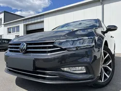 Grau Gebraucht 2022 VW Passat Business Kombi | 29.289 € (Fairer Preis)