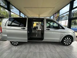 Brillantsilber Gebraucht 2023 Mercedes Vito Van / Kleinbus | 36.790 € (Teuer)
