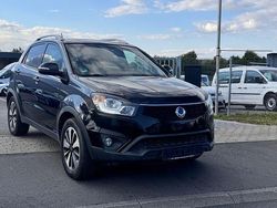 Schwarz Gebraucht 2015 Ssangyong (KGM) Korando SUV | 5.995 €