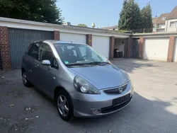 Silber Gebraucht 2008 Honda Jazz Kleinwagen | 1.000 € (Fairer Preis)