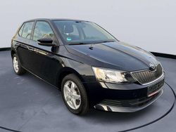 Black magic Gebraucht 2015 Skoda Fabia Kleinwagen | 7.690 € (Etwas zu teuer)
