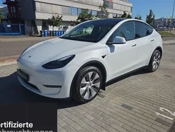 Weiß Gebraucht 2022 Tesla Model Y Long Range SUV | 37.500 € (Fairer Preis)