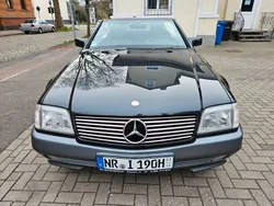 Schwarz Gebraucht 1991 Mercedes SL300 Cabrio | 35.900 €