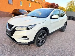 Weiß Gebraucht 2017 Nissan Qashqai N-Connecta SUV | 7.800 € (Superpreis)