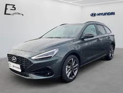 Grün Gebraucht 2025 Hyundai i30 Advantage Limousine | 25.990 € (Etwas zu teuer)