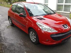 Rot Gebraucht 2012 Peugeot 206 Limousine | 1.999 € (Guter Preis)