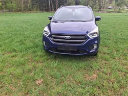 Blau Gebraucht 2017 Ford Kuga ST SUV | 17.900 € (Teuer)